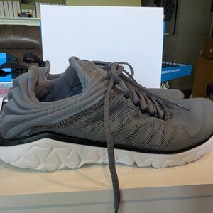 2014 Men's Nike Jordan Flight Flex Trainer Sneakers